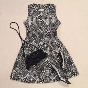 Zara Sleeveless Fit and Flare Print Dress M